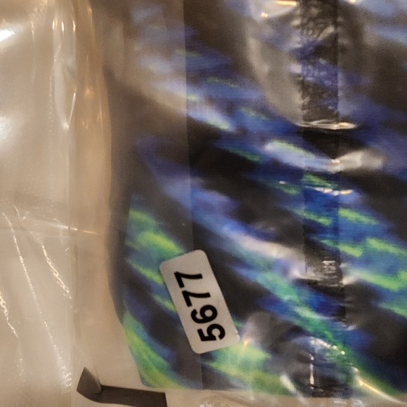 TYR Vibrant Chevron One Piece  Swimsuit Size 34 - Picture 9 of 10